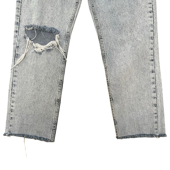 Boohoo Man Light Wash Blue Slim Straight Jeans, 32 - Picture 5 of 9